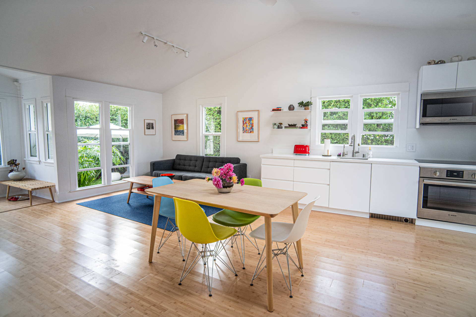 Dining room table